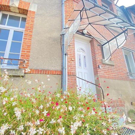 Coeur de Sologne, la Loire et les châteaux. Dhuizon Exterior foto